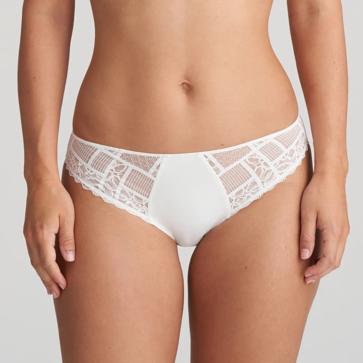 seamless thong - style women briefs for ultimate discretionMarie Jo Jadei Rio Brief in Natural